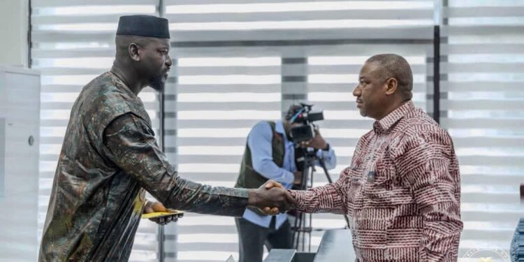 La jeunesse guinéenne salue les réformes du président Mamadi Doumbouya et appelle à la continuité en 2025