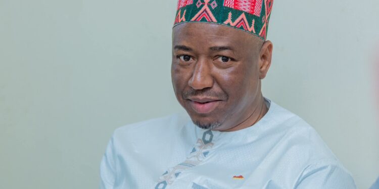 Le Ministre de la Jeunesse présent au baptême de l’enfant de Mamadou Bhoye Goumba Diallo à Soloprimo