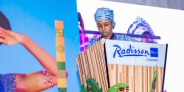 DASAF 2025 à Conakry : Oumou Hawa Diallo Directrice Exécutive de MALAFF Guinée à  eu l’honneur de co-modérer pour une collective pour l’autonomie corporelle en Afrique francophone