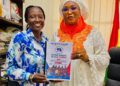 Forum National des Menstrues : l’ONG AFFIG remet son rapport narratif à l’Ambassadrice du Forum, Mme Camara Mariame Sanoh